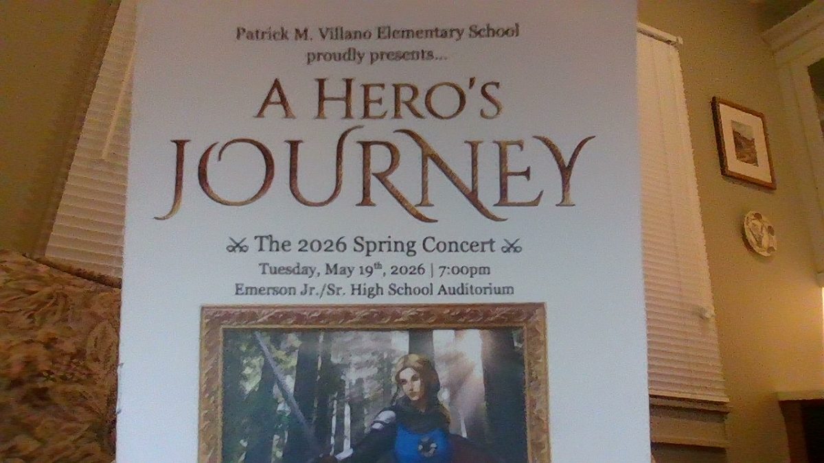 The Playbill given to people watching the show informed them on what the show was going to include.